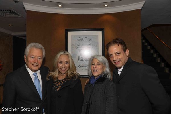 Photo Coverage: John Pizzarelli & Jessica Molaskey Bring THE ARC OF A LOVE AFFAIR to Cafe Carlyle Image