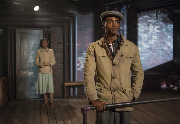 Photo Flash: First Look at Griffin Theatre Company's WINTERSET at The Den Theatre Image
