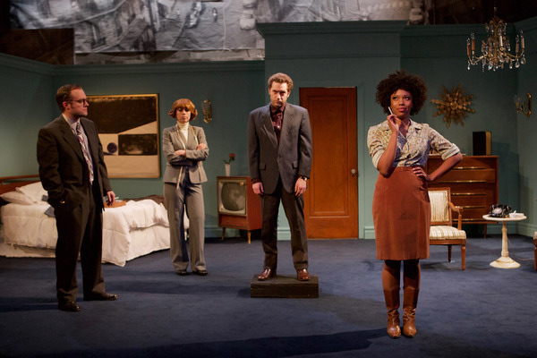 Photo Flash: First Look at Sideshow Theatre Company's GIVE IT ALL BACK at Victory Gardens Image