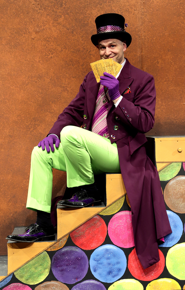 Photo Flash: WILLY WONKA at Des Moines Community Playhouse Image