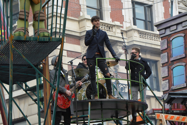 Photo Coverage: Macy's 90th Thanksgiving Day Parade Marches Through NYC! Image