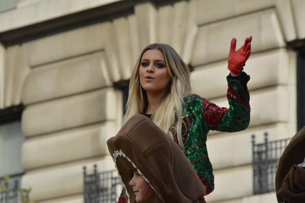 Photo Coverage: Macy's 90th Thanksgiving Day Parade Marches Through NYC! Image