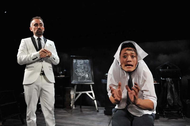 Review: THE SCREWTAPE LETTERS was Sinfully Entertaining at Seymour Centre Image