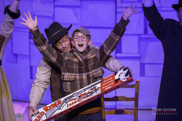Photo Flash: USO Families Get Free Performance of A CHRISTMAS STORY Image