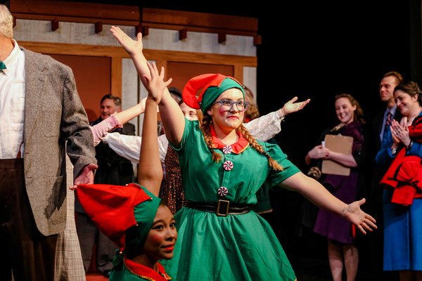 Photo Flash: First Look at Tacoma Little Theatre's MIRACLE ON 34TH STREET Image