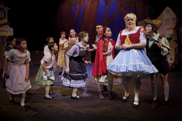 Photo Flash: Centerstage Theatre's LITTLE RED RIDING HOOD Image