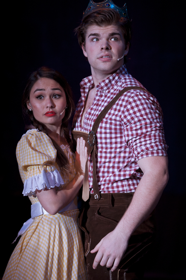 Photo Flash: Centerstage Theatre's LITTLE RED RIDING HOOD Image
