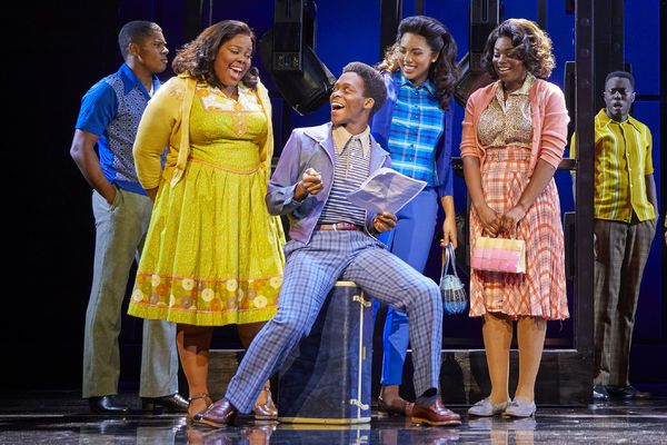 Photo Flash: First Look at Production Photos from West End's DREAMGIRLS Image
