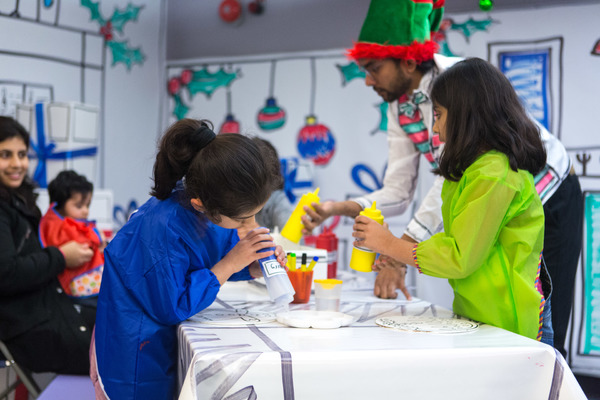 Photo Flash: Discover's CHRISTMAS FEAST at Studio Theatre Image
