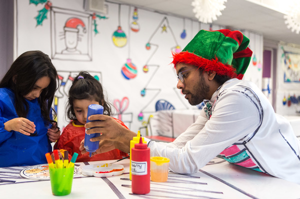 Photo Flash: Discover's CHRISTMAS FEAST at Studio Theatre Image