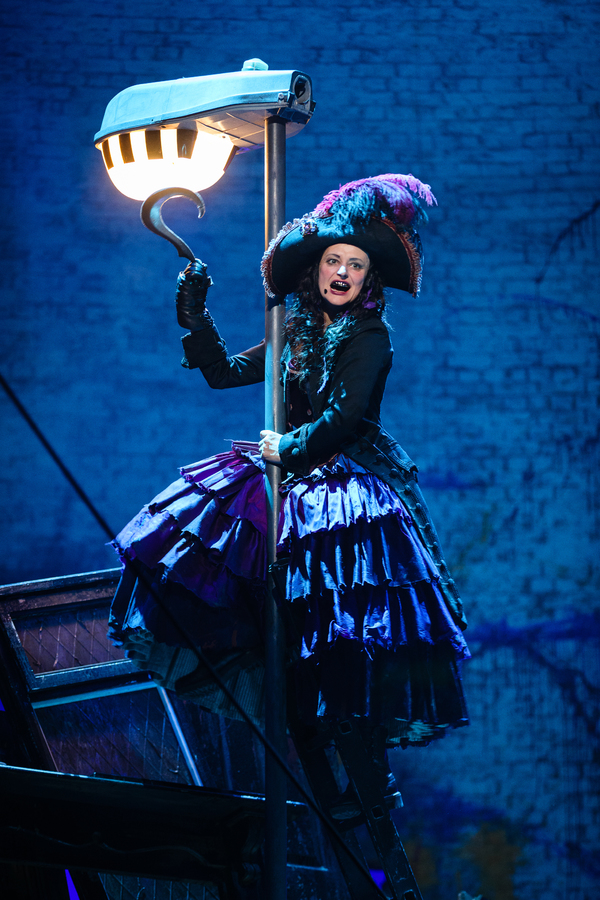 Photo Flash: A First Look at PETER PAN at the National Theatre Image