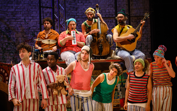 Photo Flash: A First Look at PETER PAN at the National Theatre Image