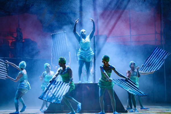 Photo Flash: A First Look at PETER PAN at the National Theatre Image