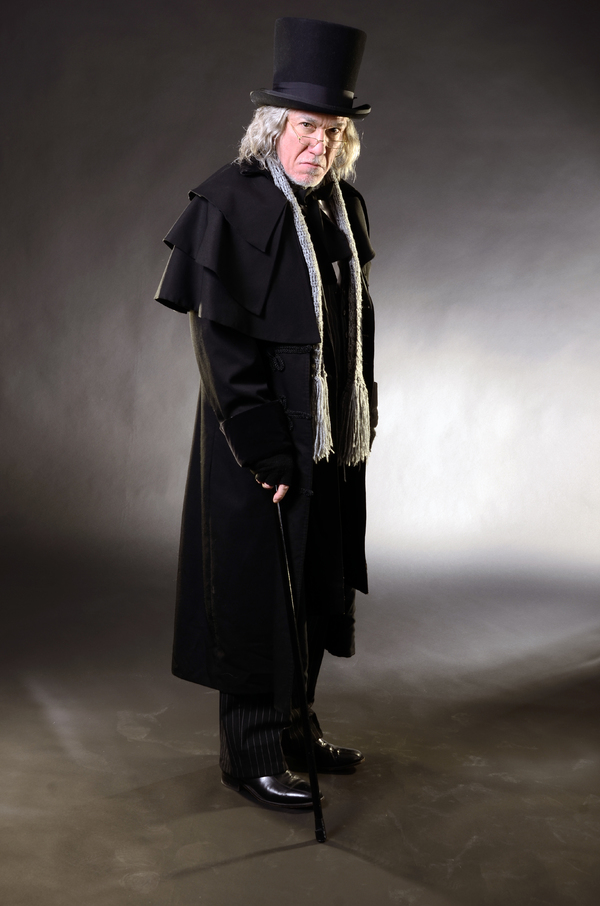 Photo Flash: Patrick Page Gets in Character for Pittsburgh CLO's A MUSICAL CHRISTMAS CAROL Image