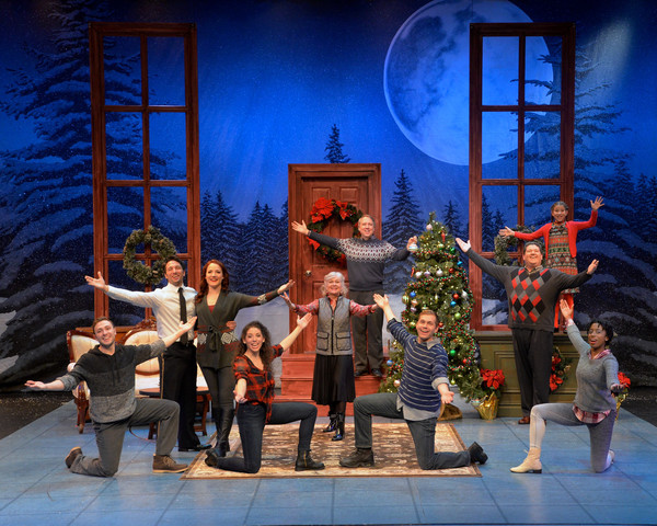 Photo Flash: First Look at CHRISTMAS INN at Westchester Broadway Theater 