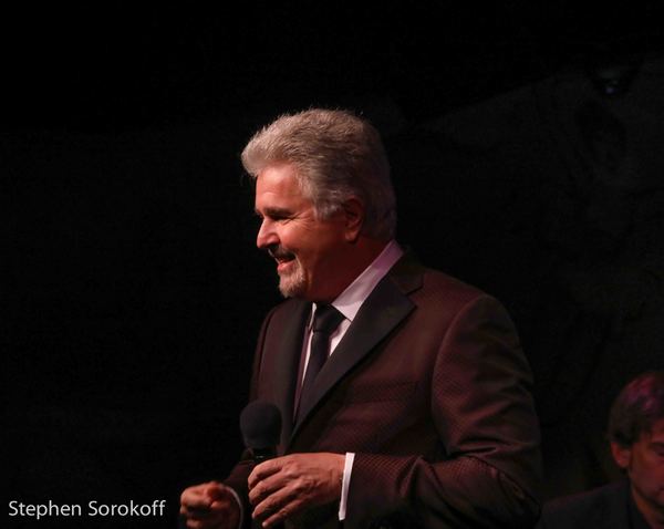 Photo Coverage: Steve Tyrell Comes Home For The Holidays At Cafe Carlyle Image
