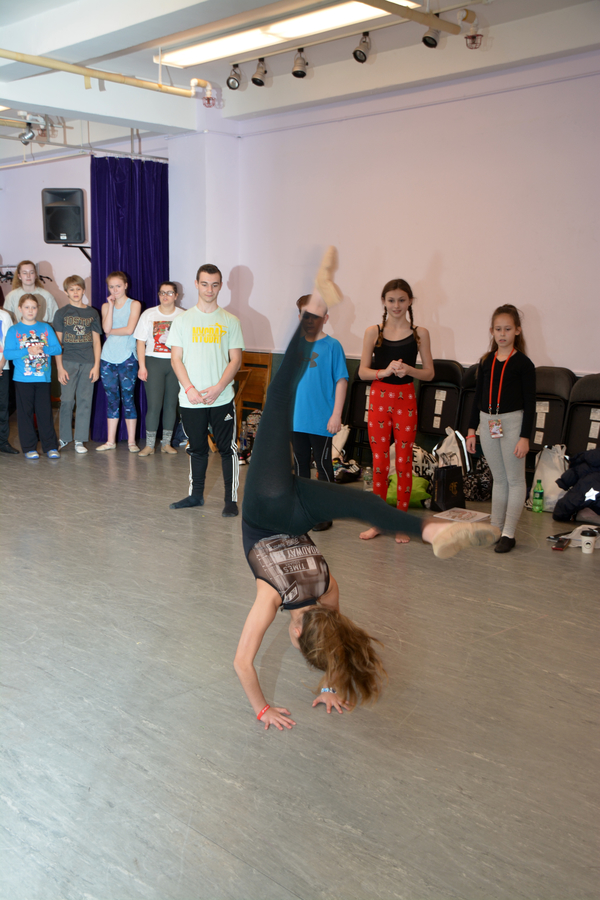 Photo Coverage: Retter Entertainment Rehearses JINGLE JAM 2016 Image