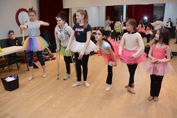 Photo Coverage: Retter Entertainment Rehearses JINGLE JAM 2016 Image