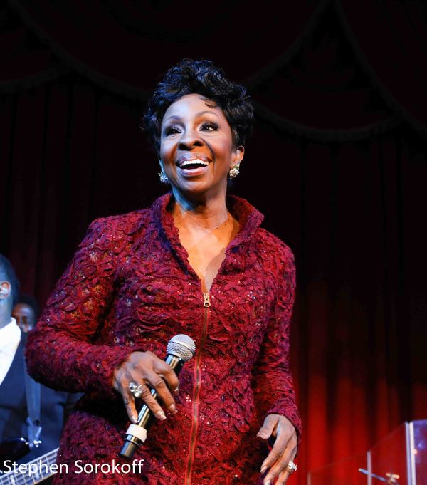 Photo Coverage: Gladys Knight performs at LIFE's 'Lady in Red Gala' 