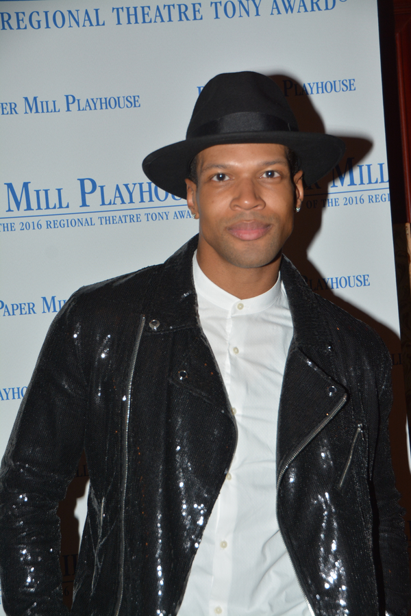 Photo Coverage: The Cast of THE BODYGUARD Celebrates Opening Night Image