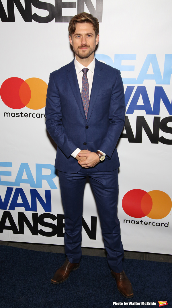 Photo Coverage: On the Opening Night Red Carpet for DEAR EVAN HANSEN Image
