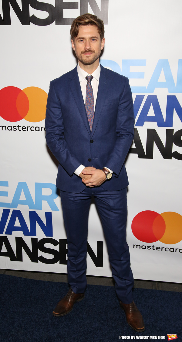 Photo Coverage: On the Opening Night Red Carpet for DEAR EVAN HANSEN Image