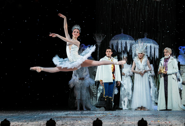 Photo Flash: The Houston Ballet Presents THE NUTCRACKER Image