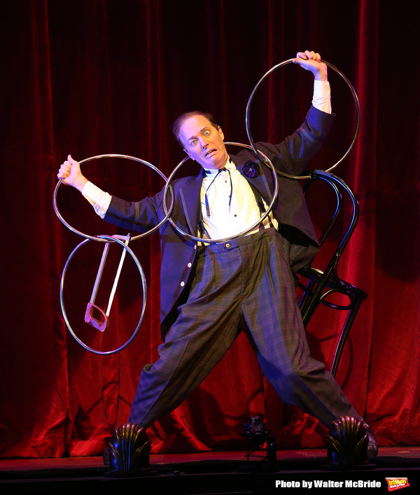BWW Interview- Charlie Frye (aka 'The Eccentric') Talks Broadway's THE ILLUSIONISTS Image