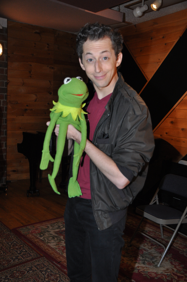 Exclusive Photo Coverage: SOMETHING ROTTEN Gets Help from a Friend for Carols For A Cure Image