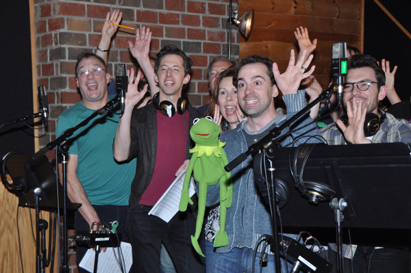 Exclusive Photo Coverage: SOMETHING ROTTEN Gets Help from a Friend for Carols For A Cure Image