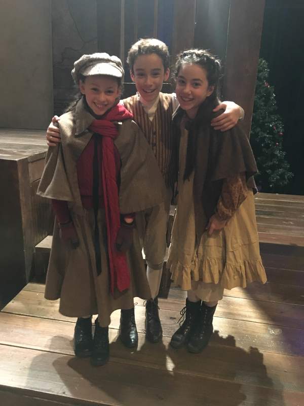 Photo Flash: THE CHRISTMAS SCHOONER Returns to Mercury Theater This Holiday Season Image