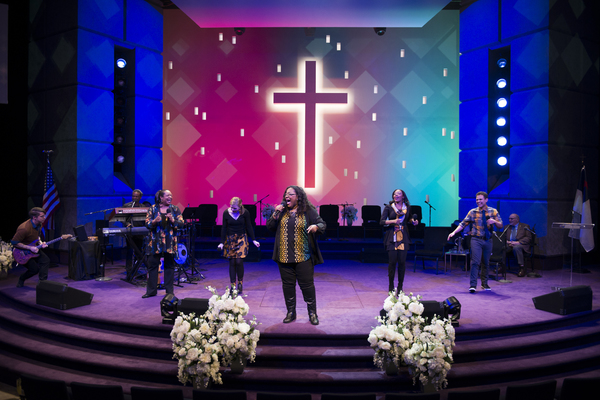 Photo Flash: First Look at Tom Irwin and More in THE CHRISTIANS at Steppenwolf Theatre Company Image