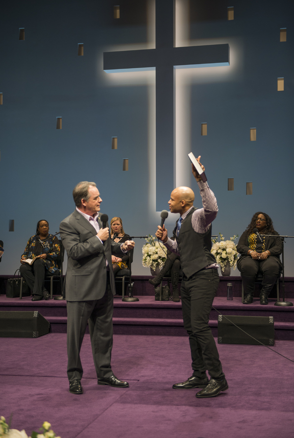 Photo Flash: First Look at Tom Irwin and More in THE CHRISTIANS at Steppenwolf Theatre Company Image