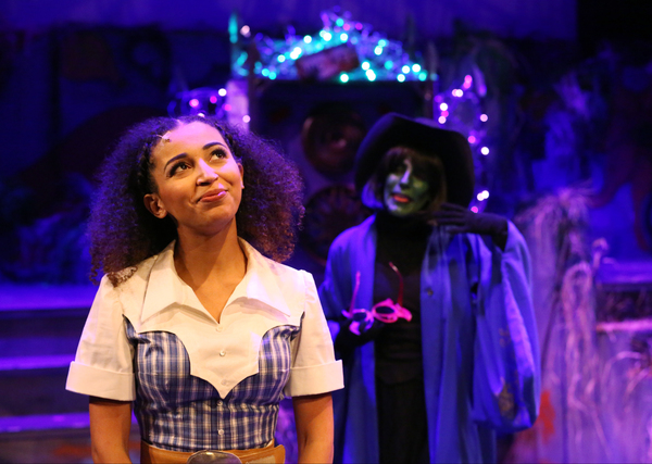 Photo Flash: First Look at PANTO WONDERFUL WIZARD at Stages Repertory Theatre Image