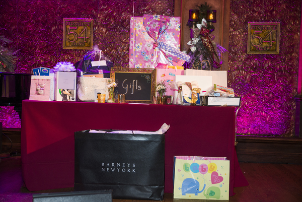 Photo Flash: Dear Friends Celebrate Laura Benanti's Baby Shower at Feinstein's/54 Below Image