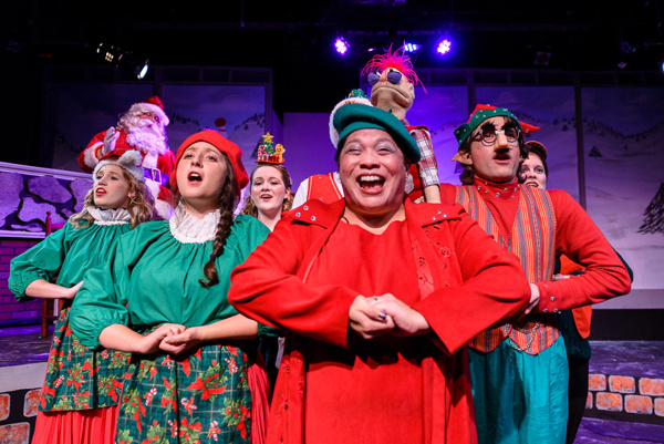 Photo Flash: First Look at Harry Connick, Jr.'s THE HAPPY ELF, Opening Tomorrow at Red Branch Theatre Company Image