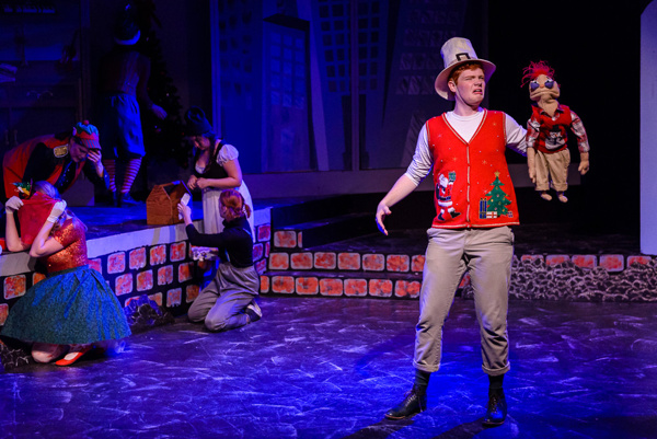 Photo Flash: First Look at Harry Connick, Jr.'s THE HAPPY ELF, Opening Tomorrow at Red Branch Theatre Company Image