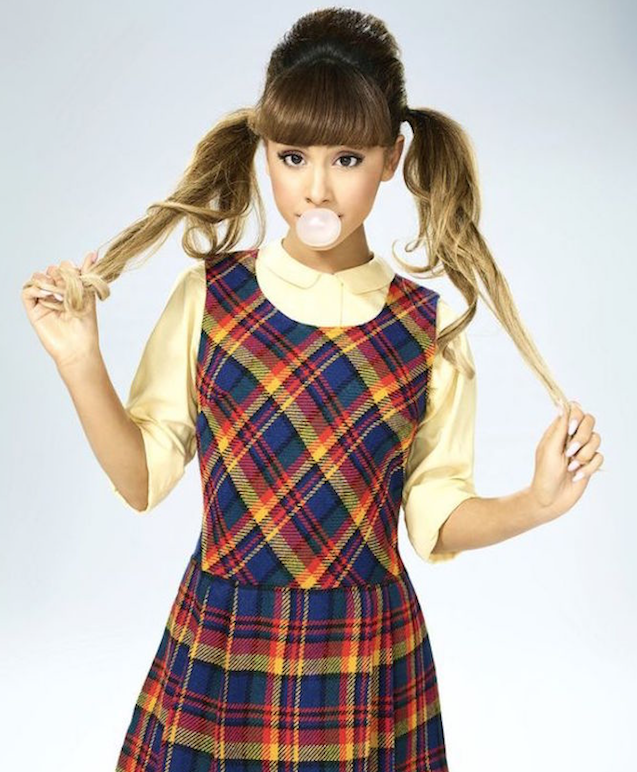 Ariana Grande Shares Emotional Message to Cast of NBC's HAIRSPRAY LIVE! Image