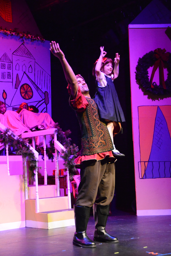 Photo Coverage: MADELINE'S CHRISTMAS Gets New York Premiere at The Lion Theatre Image