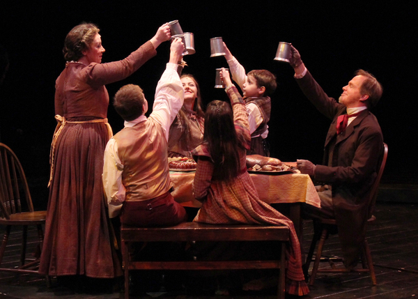 Photo Flash: First Look at A CHRISTMAS CAROL at North Shore Music Theatre Image