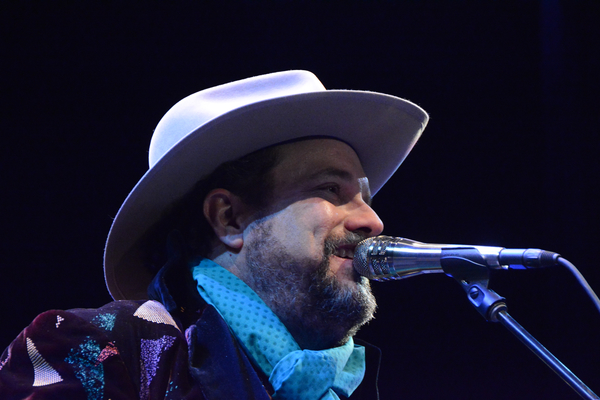 Photo Coverage: THE MAVERICKS Sleigh Bells Ring Out! Image