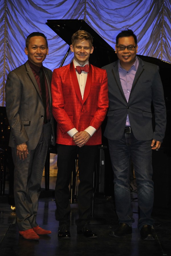 Photo Exclusive: Inside Andrew Keenan-Bolger's Christmas Concert in Manila Image