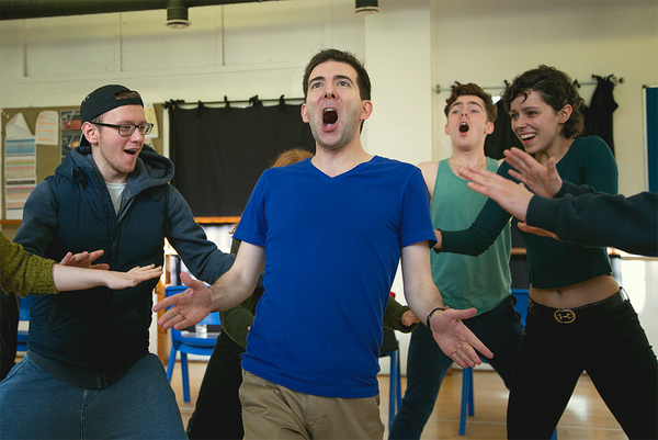 Photo Flash: First Look at Rehearsal Shots of 'Ferris & Milnes - Christmas Cracker' Image