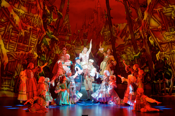 Photo Flash: First Look at CINDERELLA at The Bristol Hippodrome Image