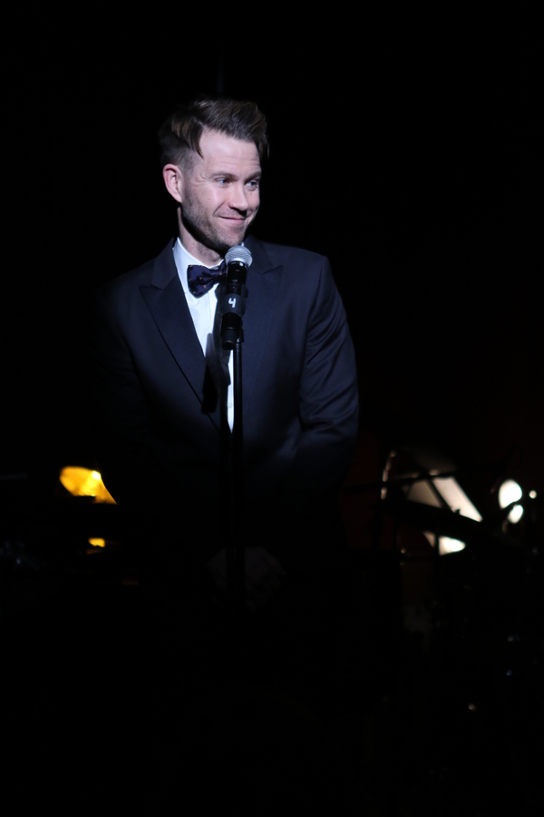 Photo Flash: Jarrod Spector, Julia Murney, and More Celebrate the Holidays with Broadway Dreams Image
