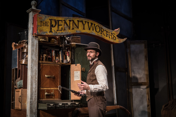 Photo Flash: First Look at MR. AND MRS. PENNYWORTH World Premiere at Lookingglass Theatre Company 