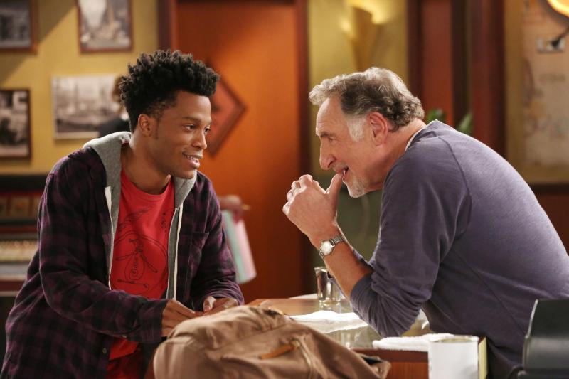 CBS Airs Special Preview of SUPERIOR DONUTS, Based on Tracy Letts Play, Today Image