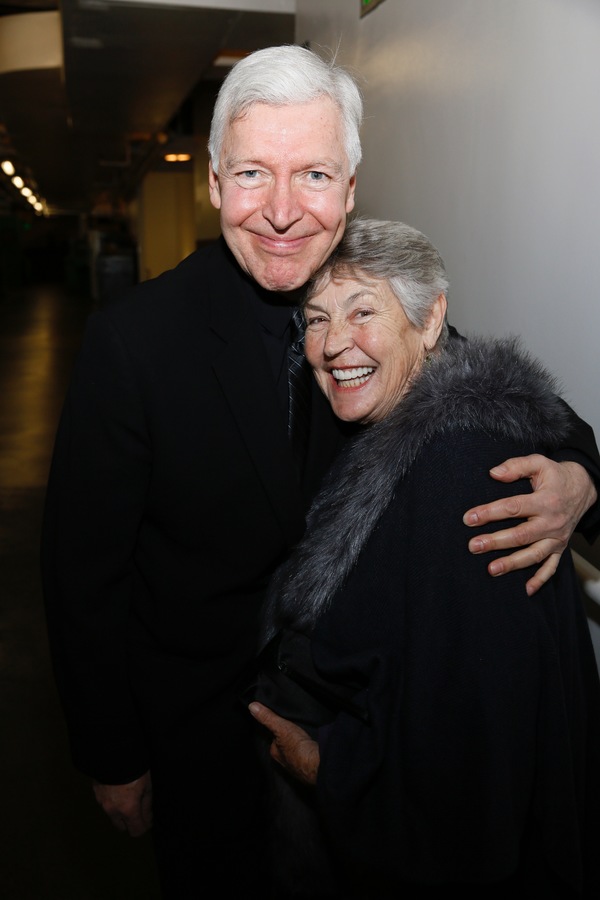 From left, cast member Tony Sheldon and singer Helen Reddy pose backstage after the o Photo