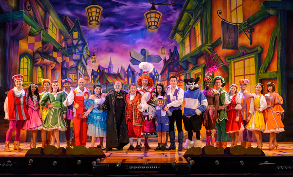 Photo Flash: DICK WHITTINGTON Stars Assemble for Birmingham's Biggest Panto, Opening Tonight Image