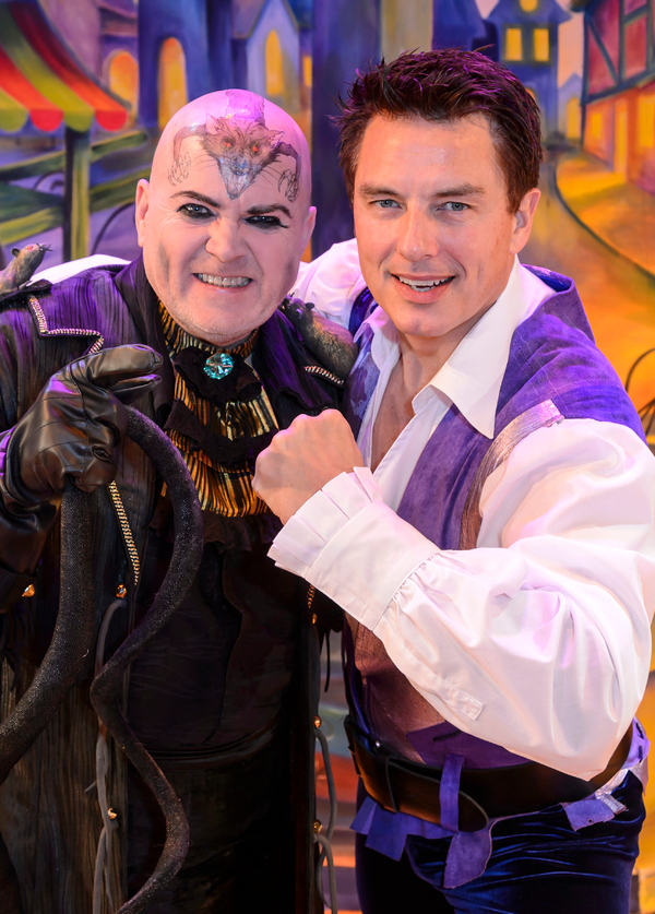 Photo Flash: DICK WHITTINGTON Stars Assemble for Birmingham's Biggest Panto, Opening Tonight Image